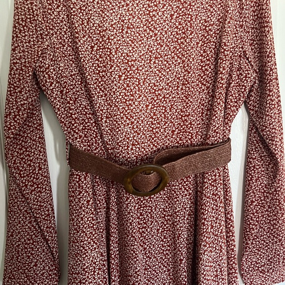 Long maxi dress. Never worn - Picture 2 of 5